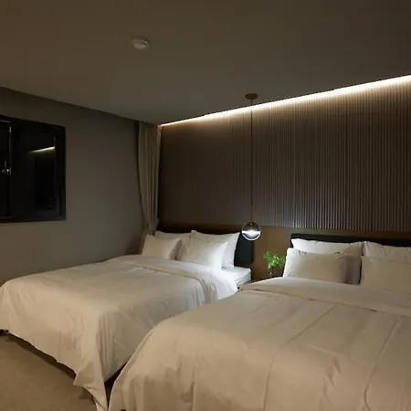 Lereve Hotel