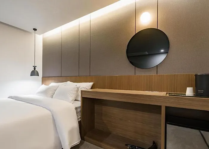 Hotel Lereve
